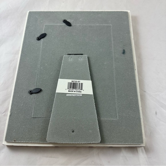 AMOR MALDEN International Hand Painted Tile Floral Picture Frame Flowers 5x7. - Picture 3 of 6